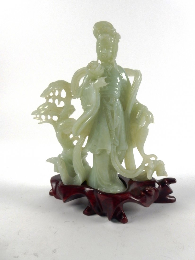 Jade Geisha Figure (1 of 5)