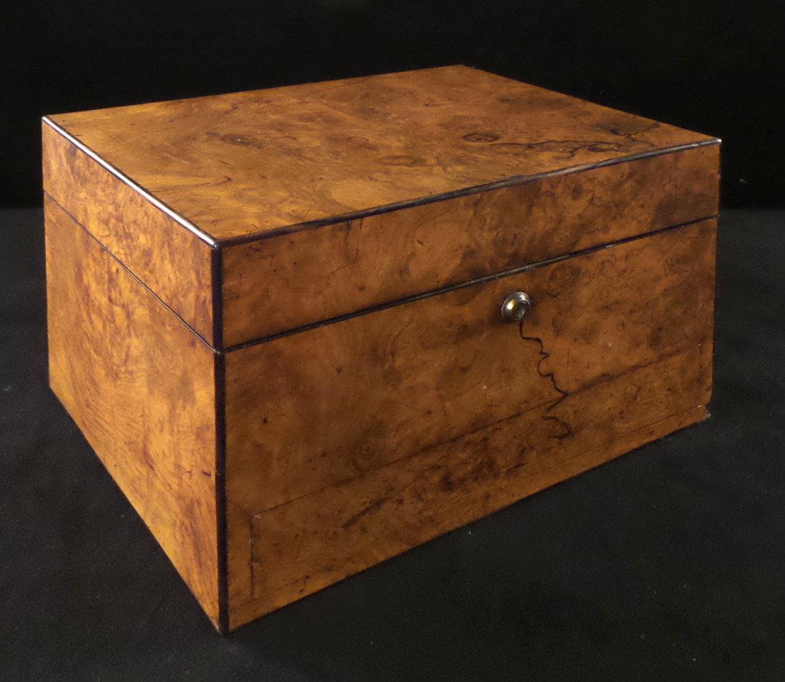 Burl Walnut Box (1 of 6)