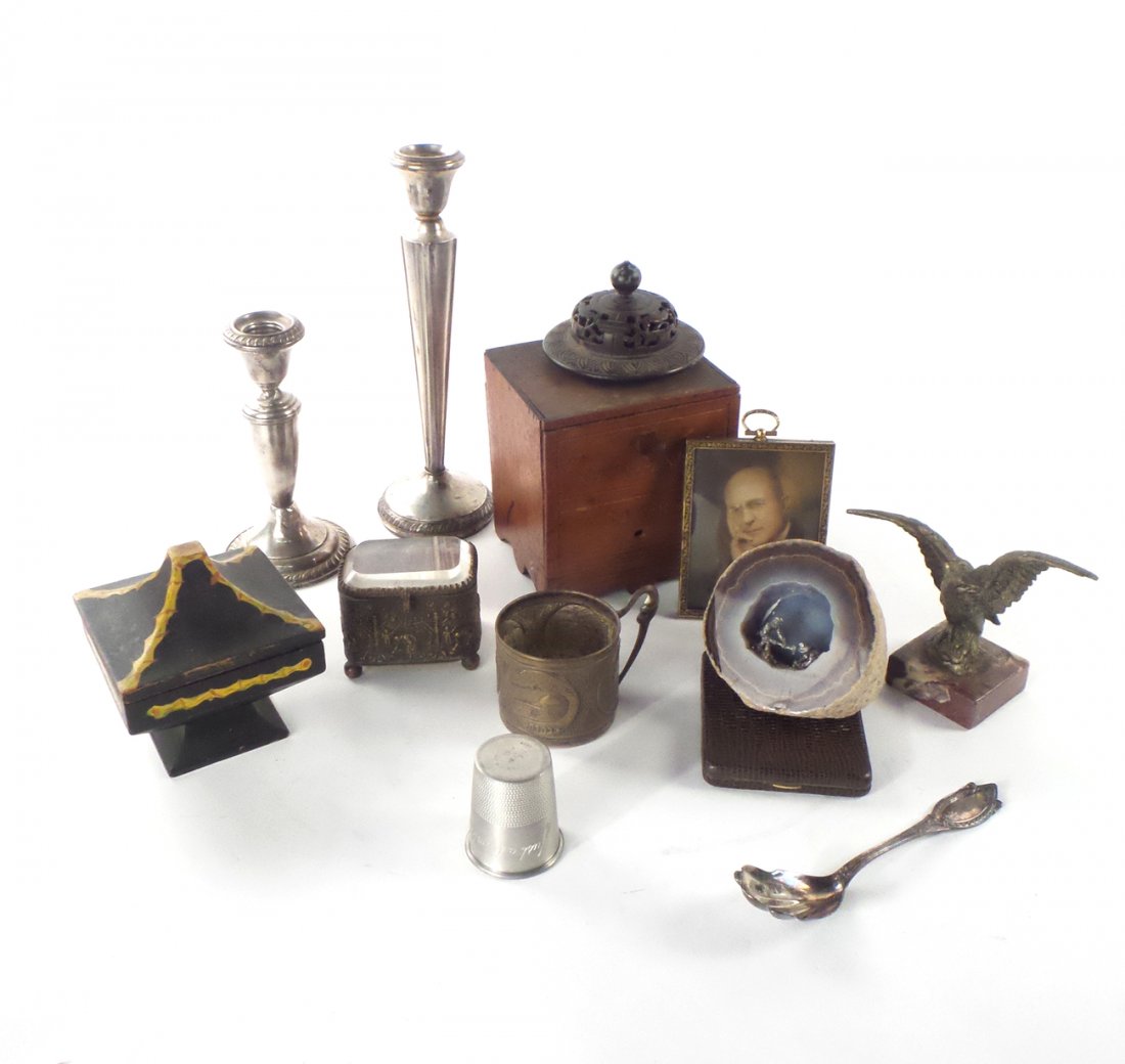 13 Assorted Decorative Items (1 of 6)