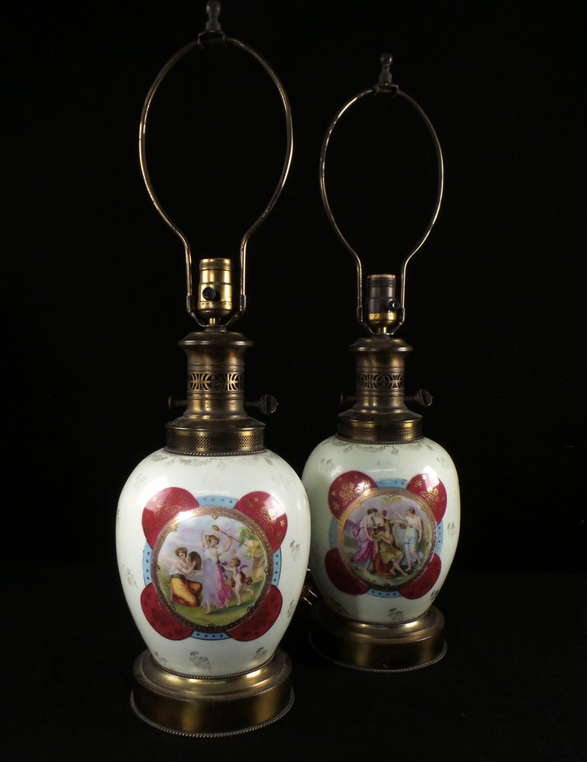 Pair of Scenic Decorated Lamps (1 of 9)