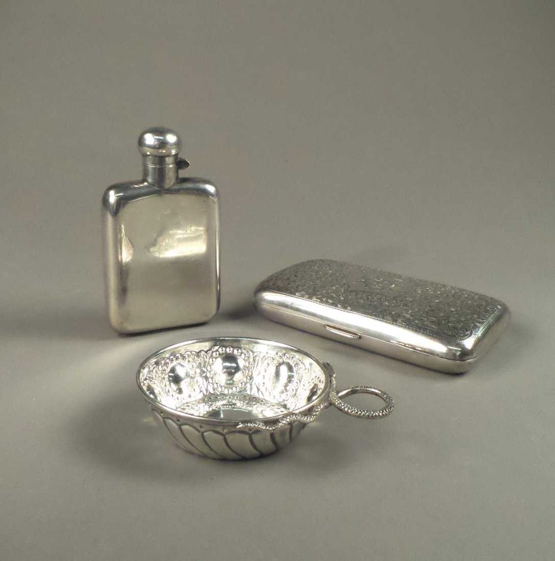 Three Silver Men's Accessories (1 of 8)
