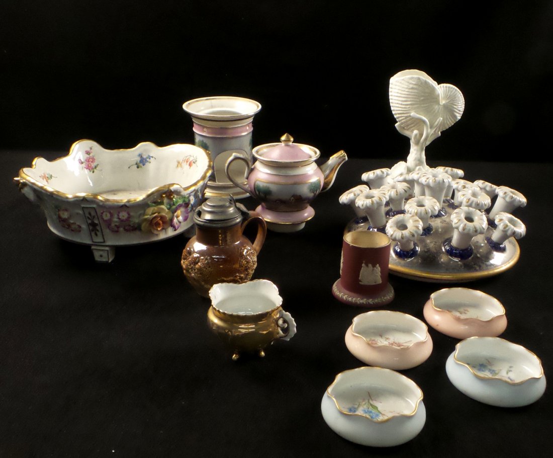 Ceramic Table Articles (1 of 7)