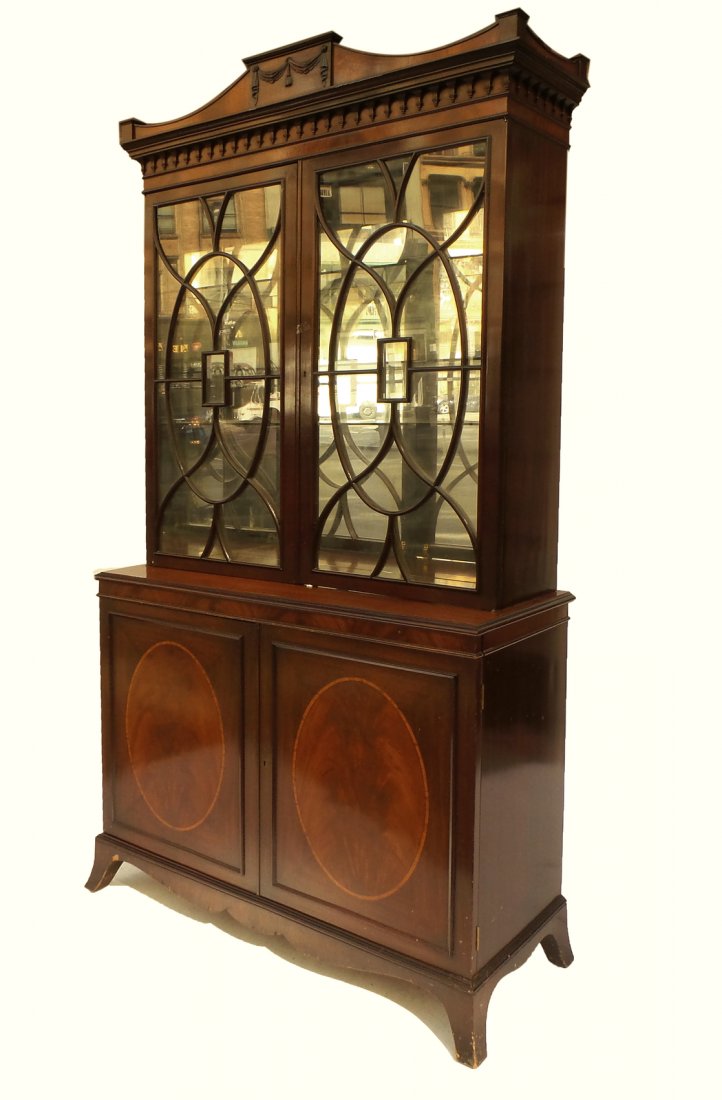 Sheraton-Style Display Cabinet (1 of 9)