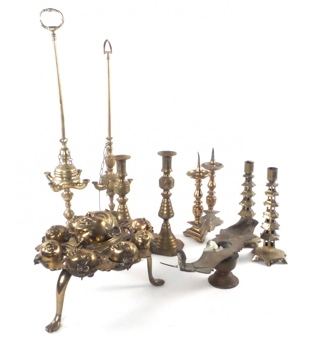 Ten Brass Items, Oil Lamps, Candlesticks (1 of 8)