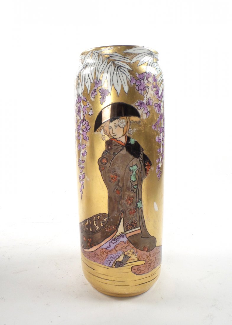 French Portrait Decorated Vase (1 of 4)
