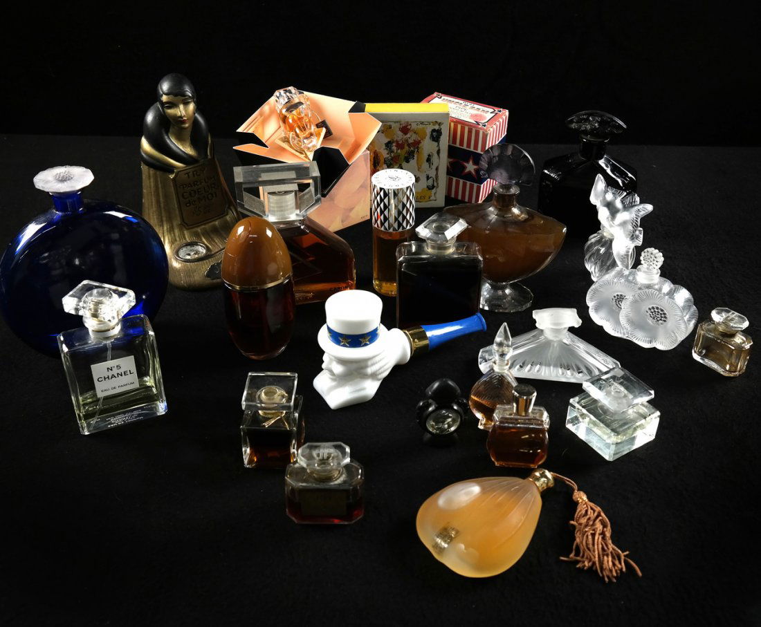 Perfume Bottles: Baccarat, Lalique, more (1 of 4)
