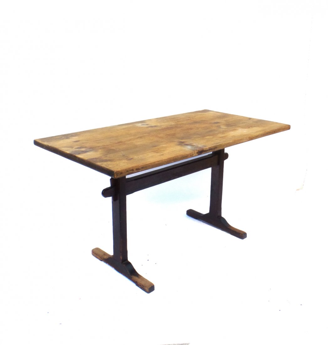 Pine Trestle Table (1 of 6)