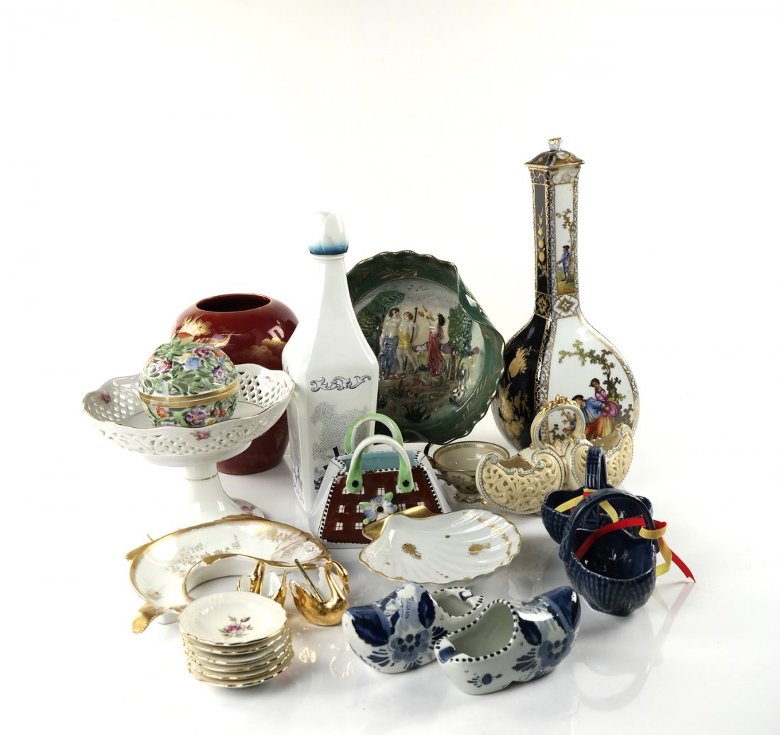 Assorted Ceramic Items, 18+ (1 of 8)