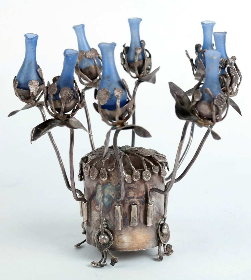 Silver and Glass Epergne (1 of 7)