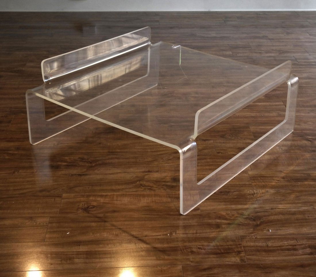 Mid-Century Modern Lucite Cocktail Table (1 of 5)