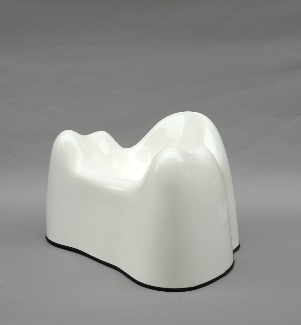 Wendall Castle "Molar" Chair (1 of 6)