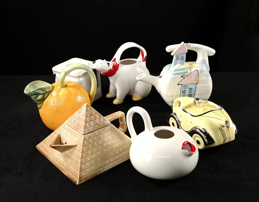 Six Novelty Teapots and Jug (1 of 6)
