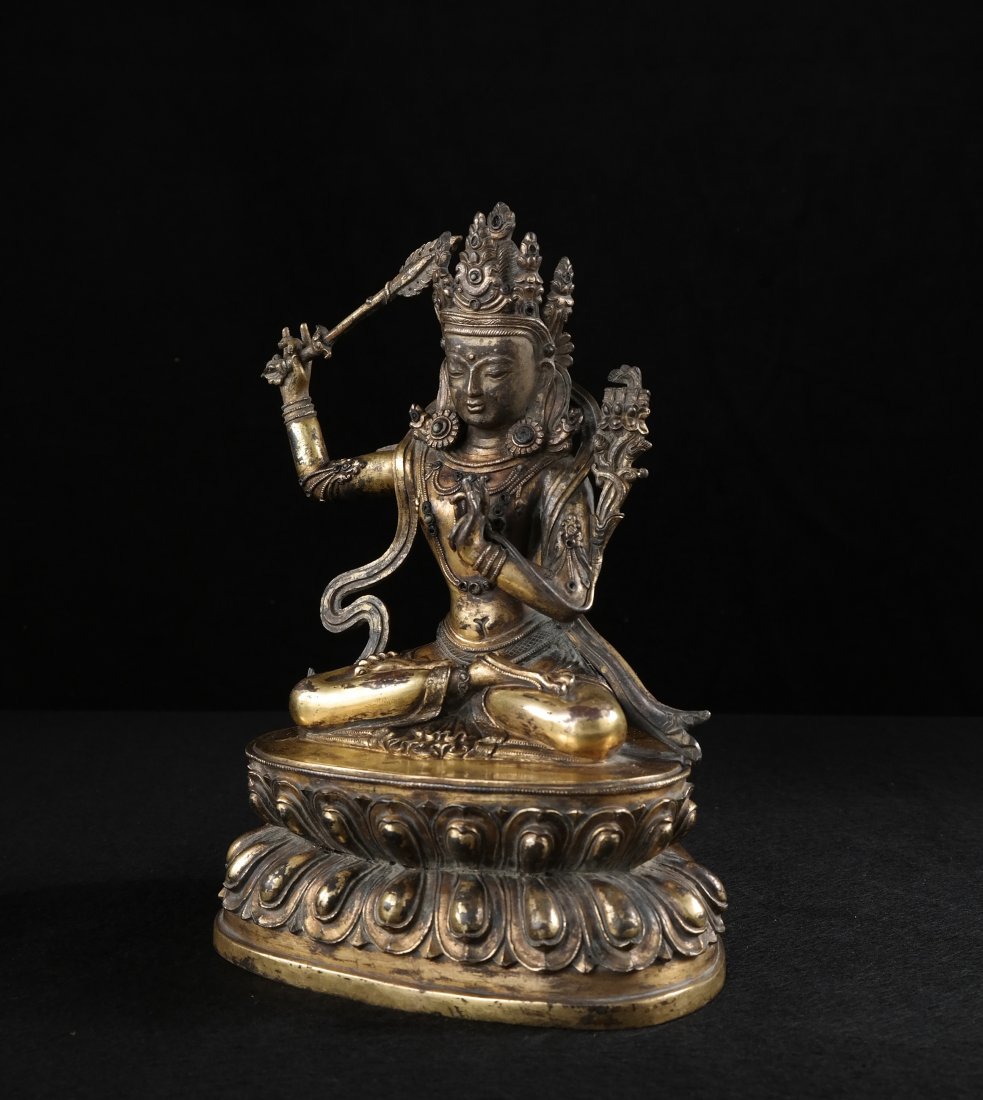 Chinese/Tibetan Gilt Bronze Buddha (1 of 10)