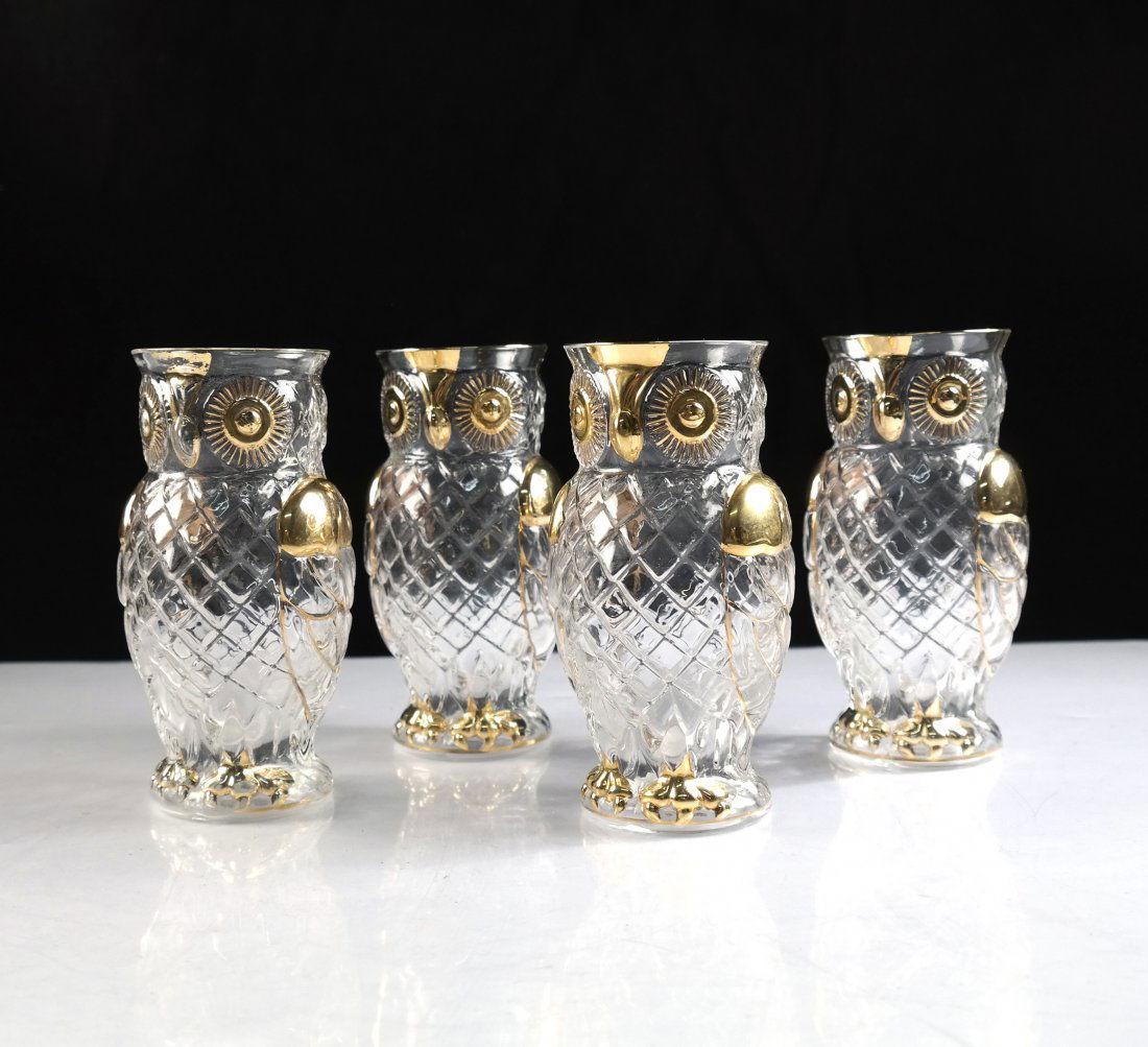 Set of Four Owl Vases (1 of 6)