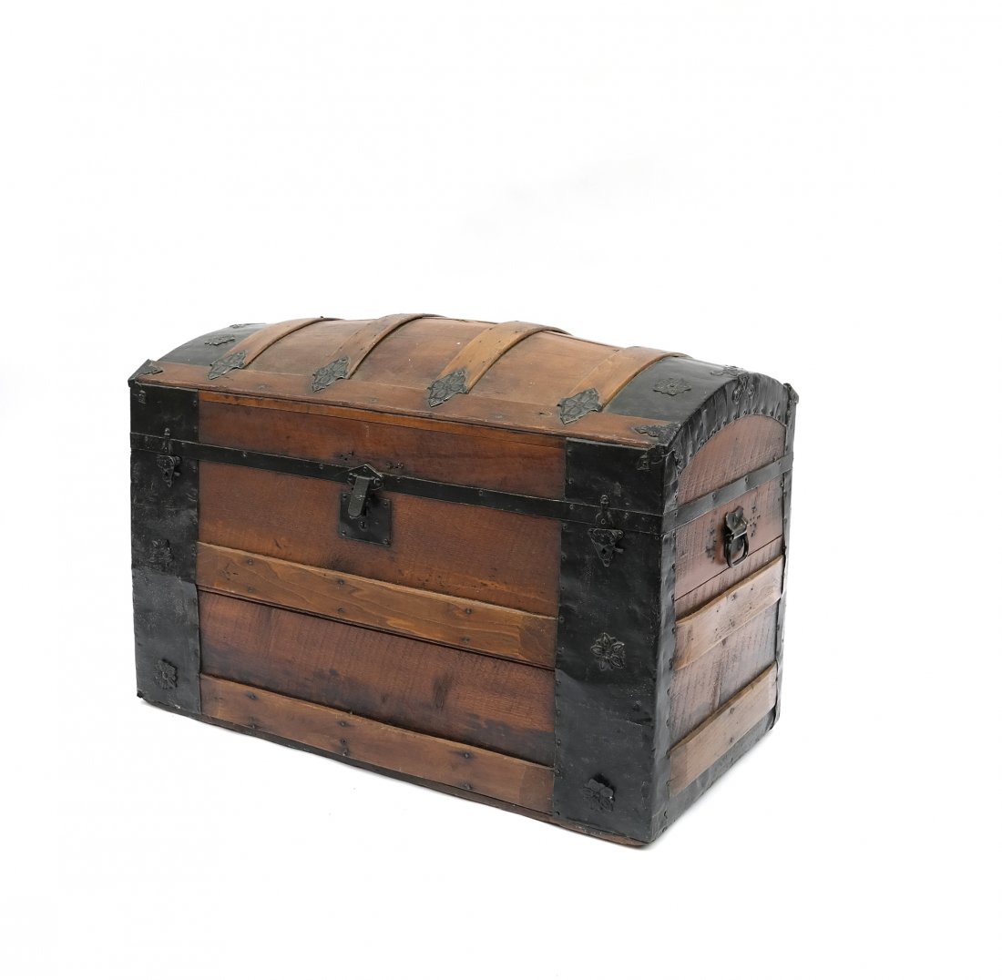 Oak and Metal Dome Top Trunk (1 of 6)