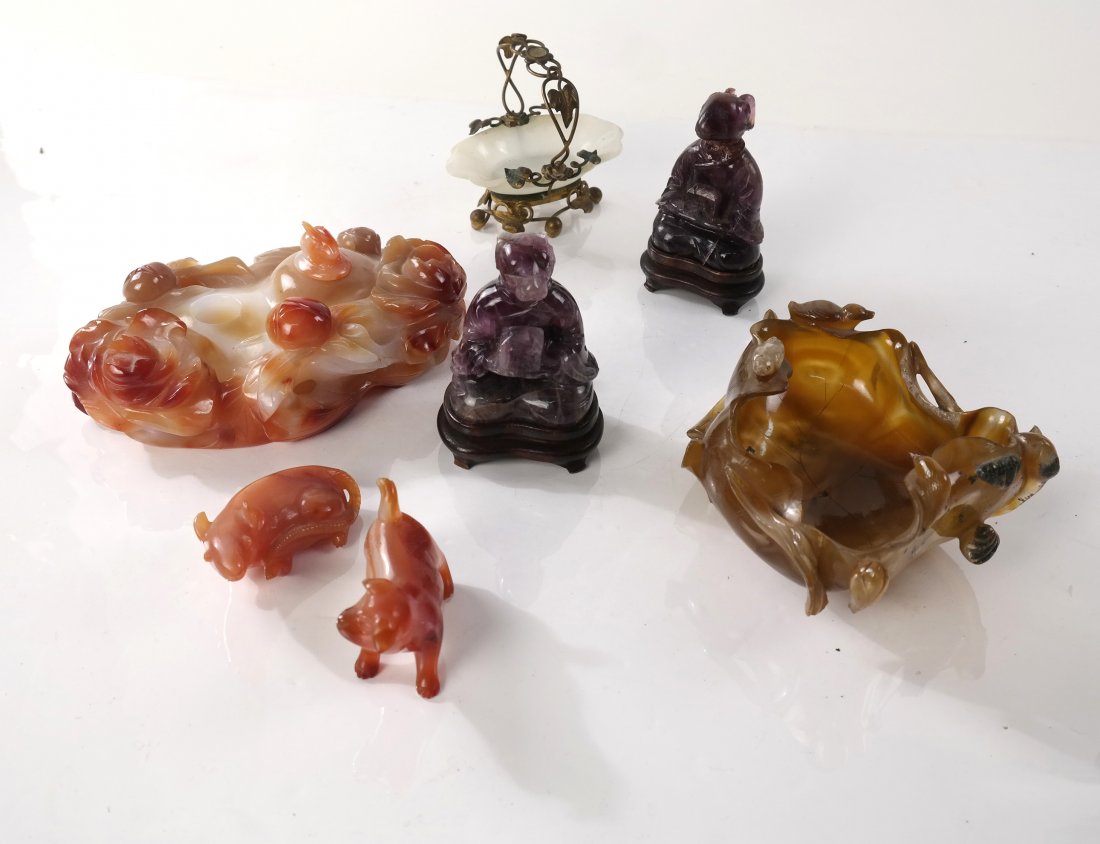 8 Asian Carved Hardstone Items (1 of 6)