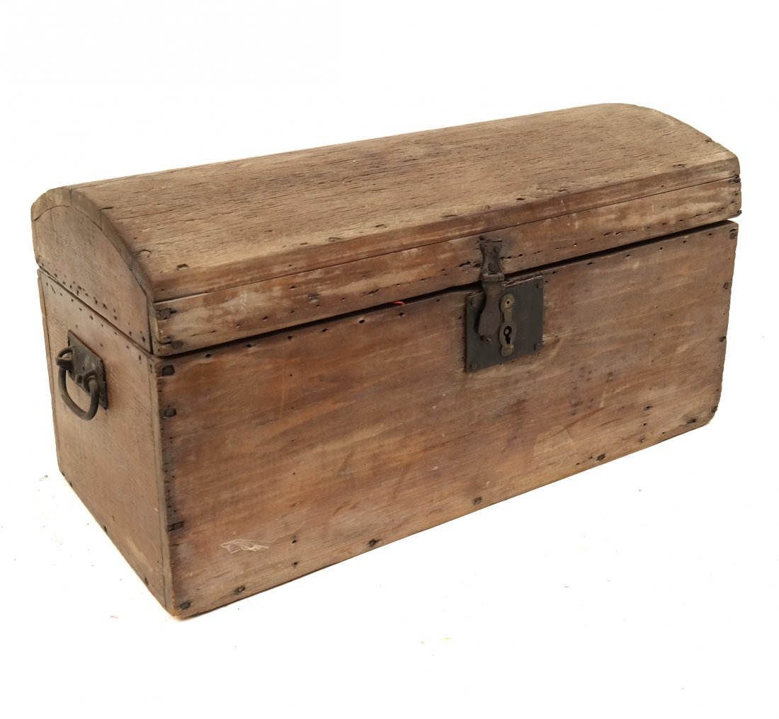 Small Wood Dome Trunk (1 of 5)