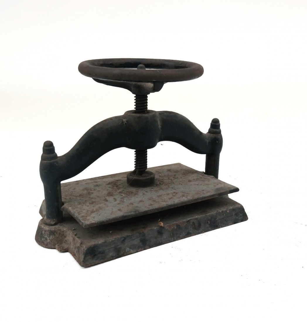 Antique Wrought Iron Book Press (1 of 6)