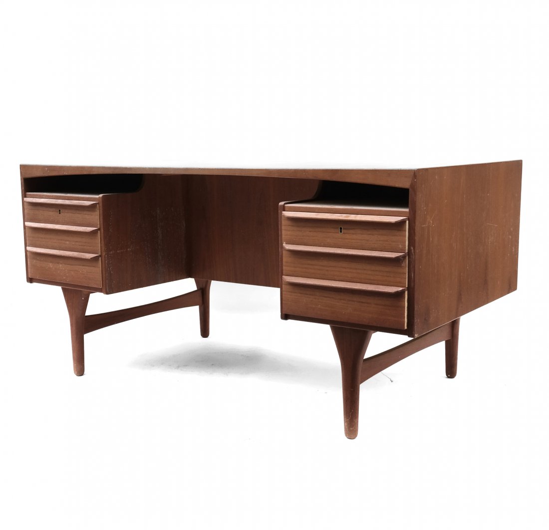 Danish-Style Modern Desk (1 of 9)