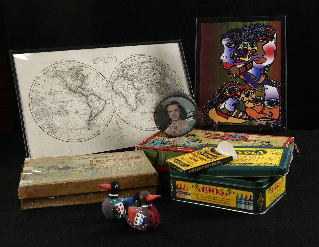 Assorted Group of Decorations, etc. (1 of 7)