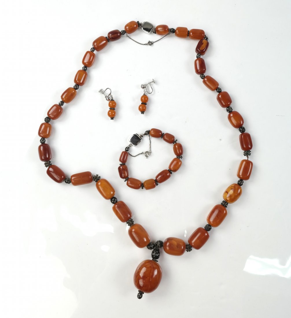 Amber and Faux Amber Jewelry (1 of 5)