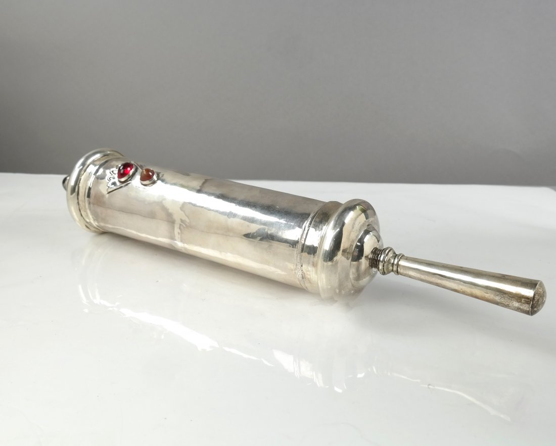 Silver Scroll Holder (1 of 10)