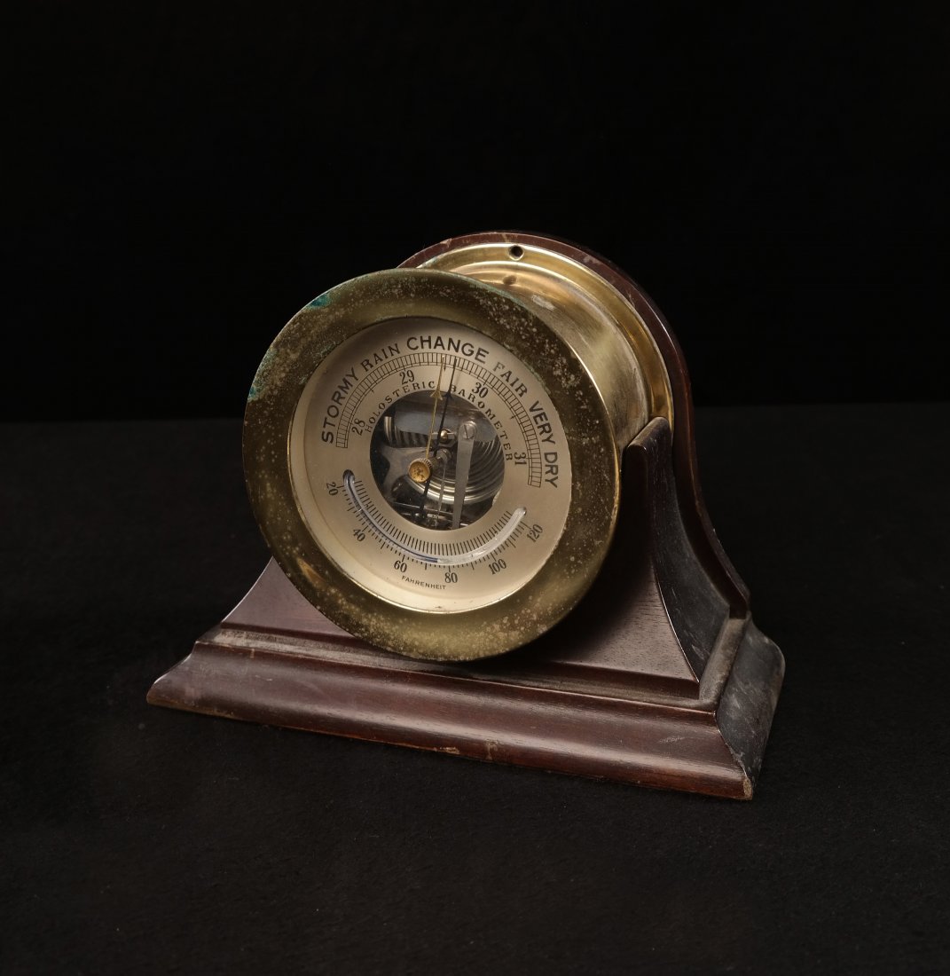 Holosteric Ship Barometer (1 of 5)