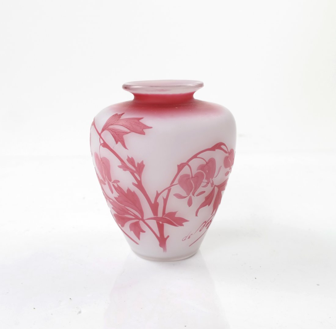 De Vez Cameo Glass Vase (1 of 6)
