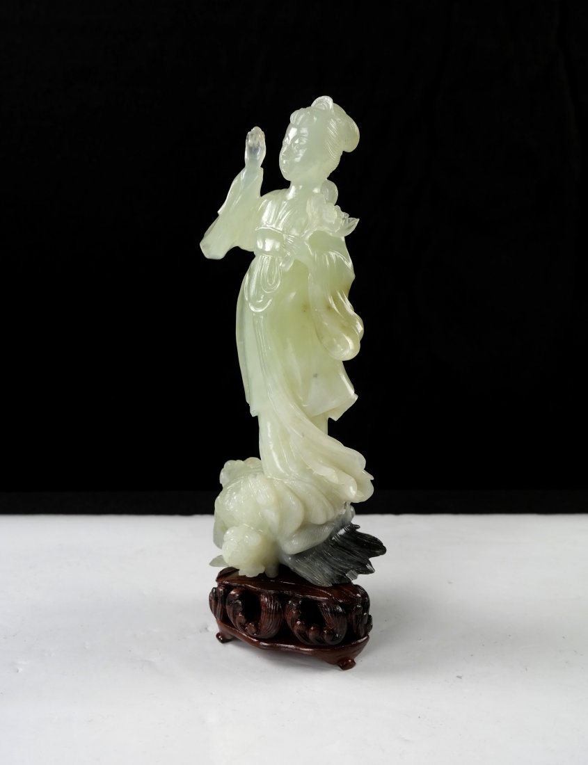 Asian Jade Carving of a Woman (1 of 2)