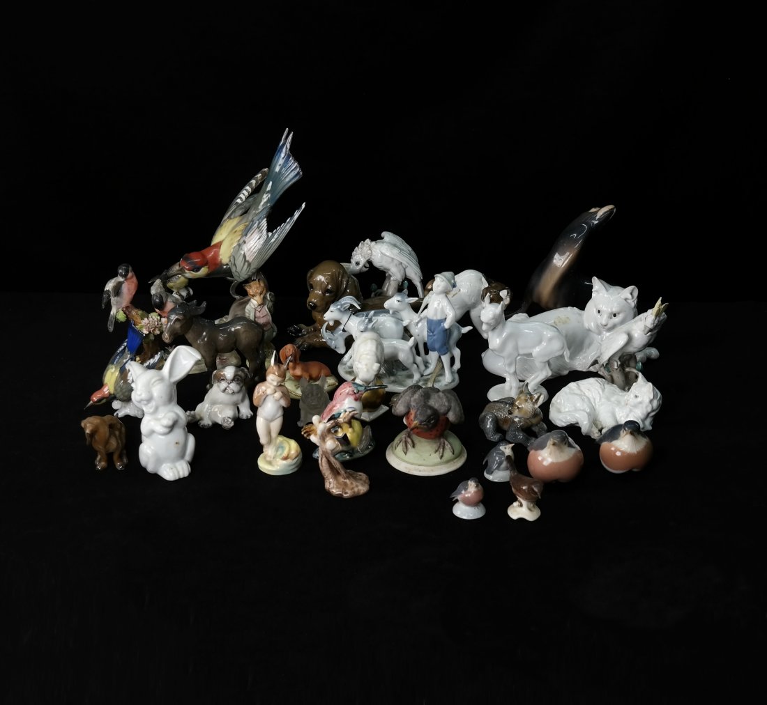 Large Group of Porcelain Animals, Birds (1 of 5)