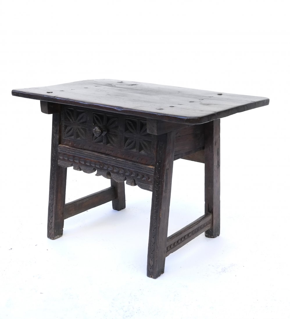 Antique Renaissance Table (1 of 8)