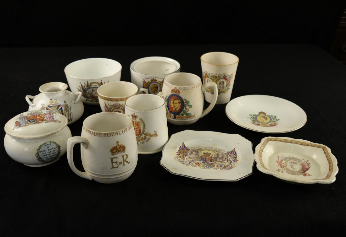 12 British Commemorative Porcelain Items (1 of 9)