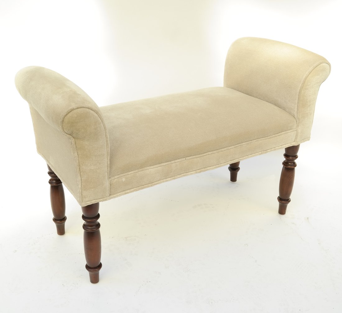 Upholstered Window Bench (1 of 6)