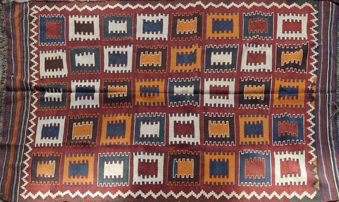 Geometric Area Rug (1 of 4)