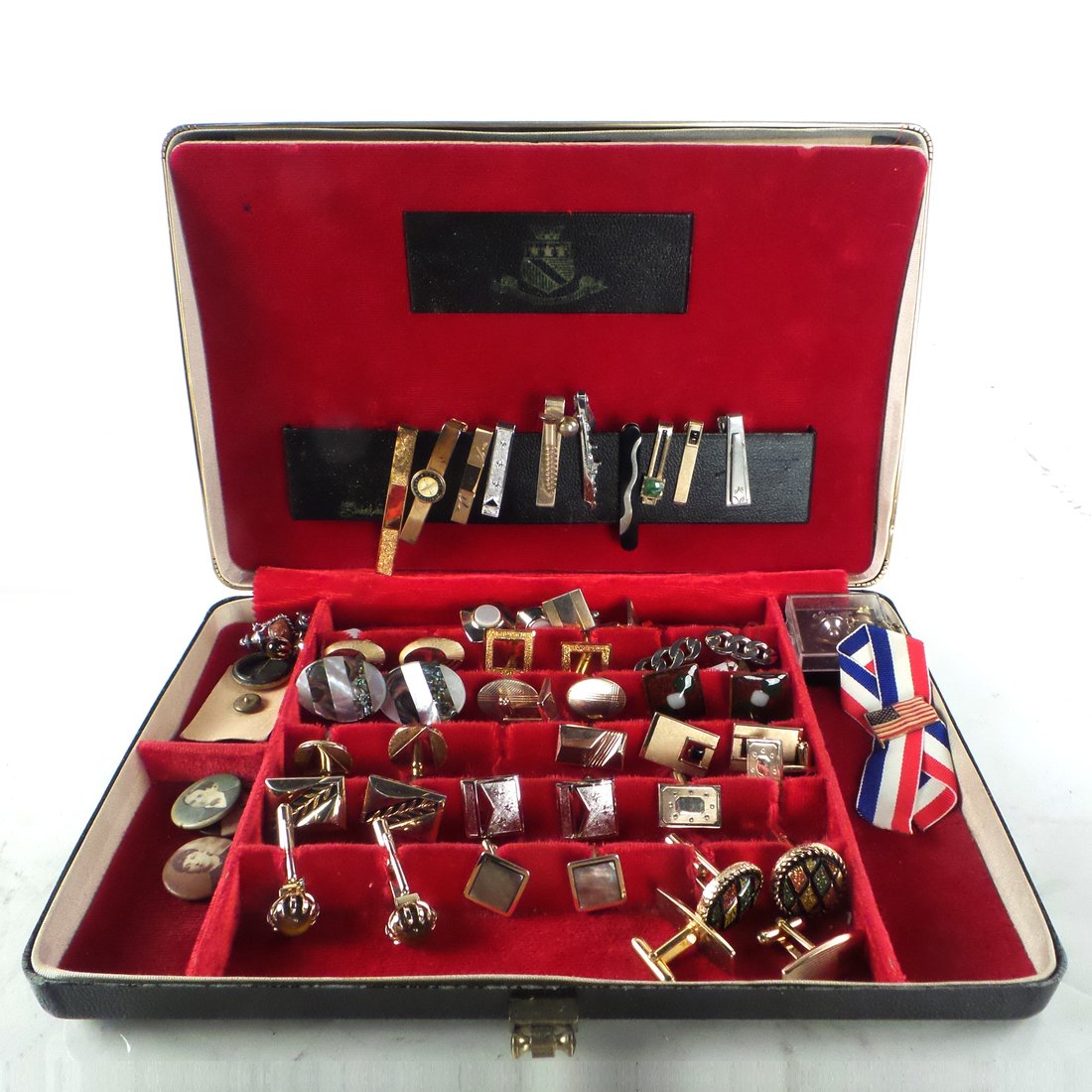 Group of Men's Jewelry, Cufflinks, more (1 of 8)