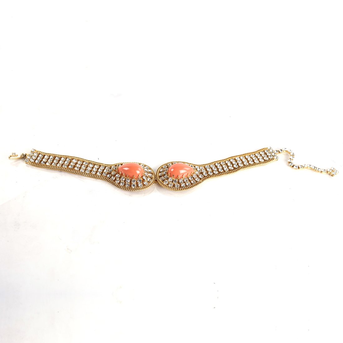 A  Ladies "Jeweled" Choker Necklace (1 of 5)
