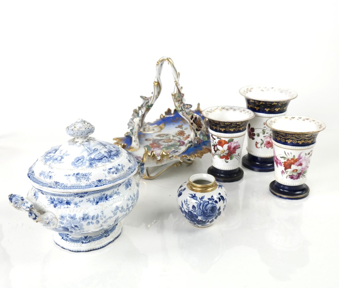 6 Ceramic Articles - Basket, Tureen, etc (1 of 4)