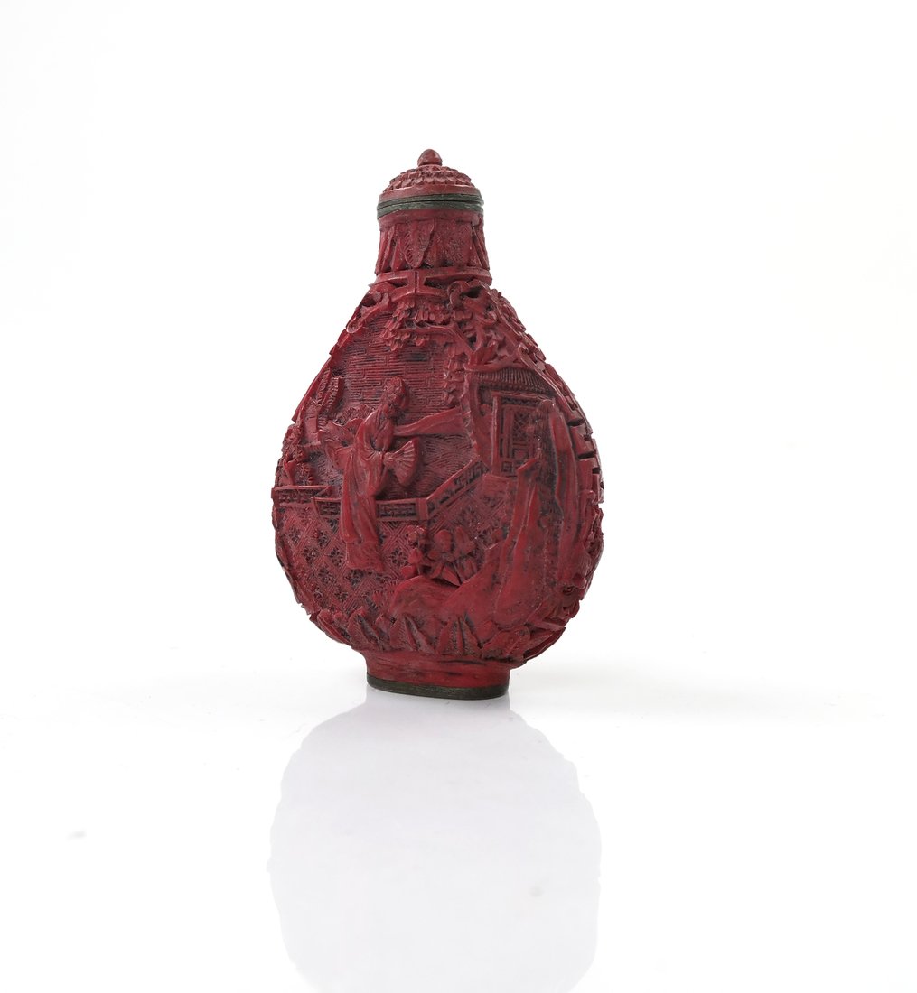 Cinnabar Snuff Bottle (1 of 6)