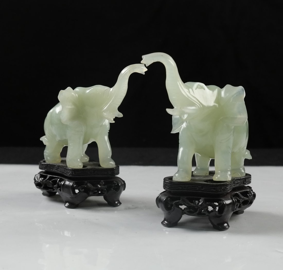 Pair of Chinese Jade Elephants on Stands (1 of 9)