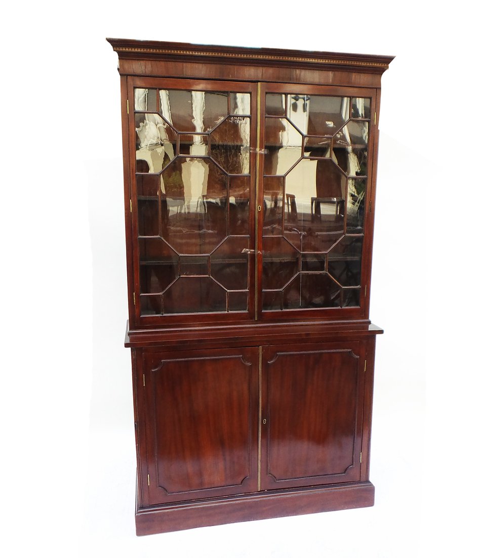 English Four-Door Cabinet (1 of 8)