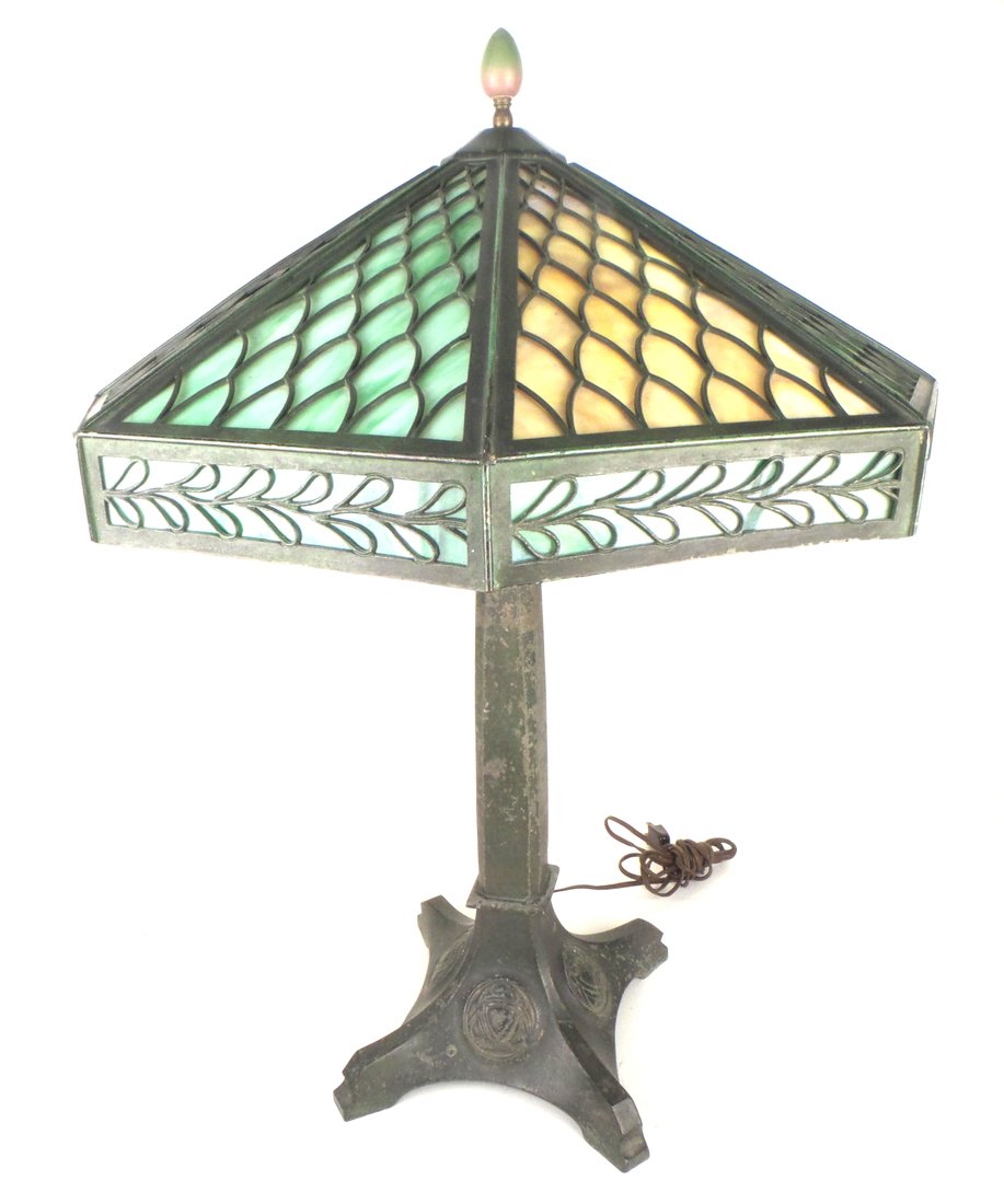 Bradley & Hubbard Table Lamp (1 of 7)