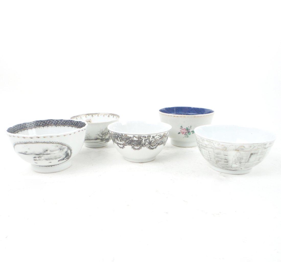 5 Chinese Export Porcelain Tea Bowls (1 of 9)
