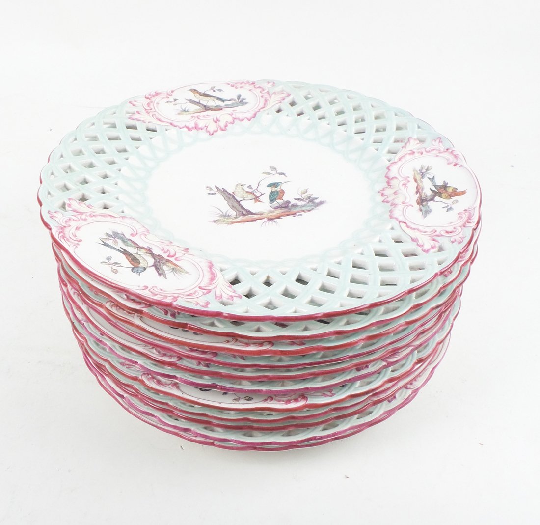 Set of 11 A.M. Nancy Decorative Plates (1 of 7)