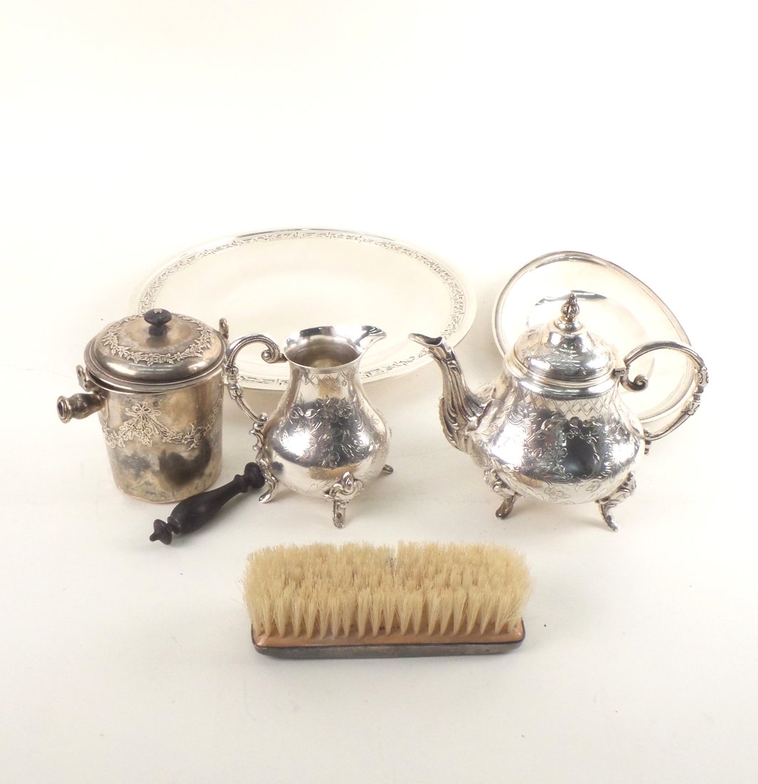 Six European Silver Table Articles (1 of 6)