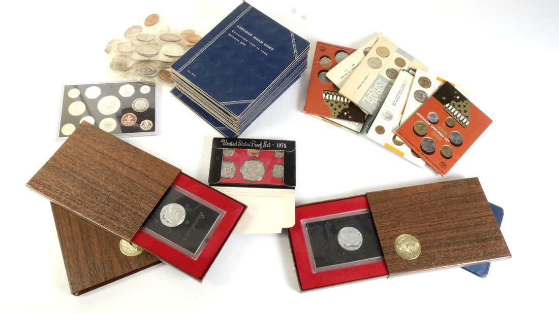 Mixed Coins and Sets (1 of 10)