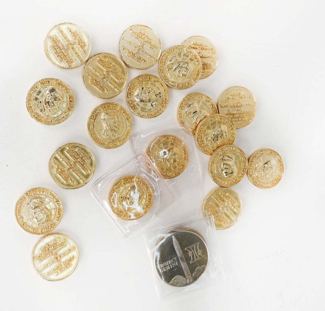 1965 U.S. Project Gemini III Medals (1 of 4)