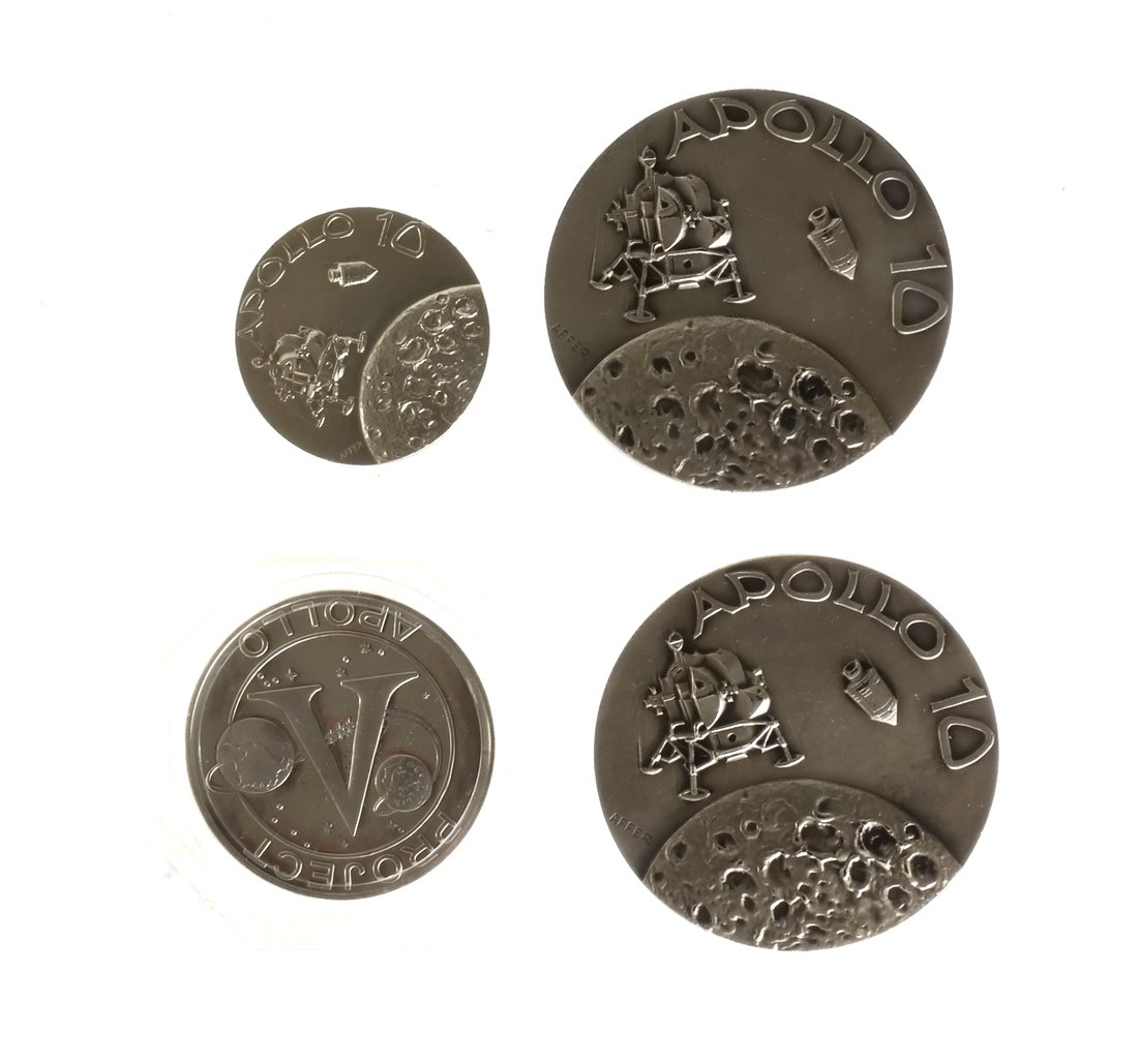 1969 US Apollo X Group of Medals (1 of 3)