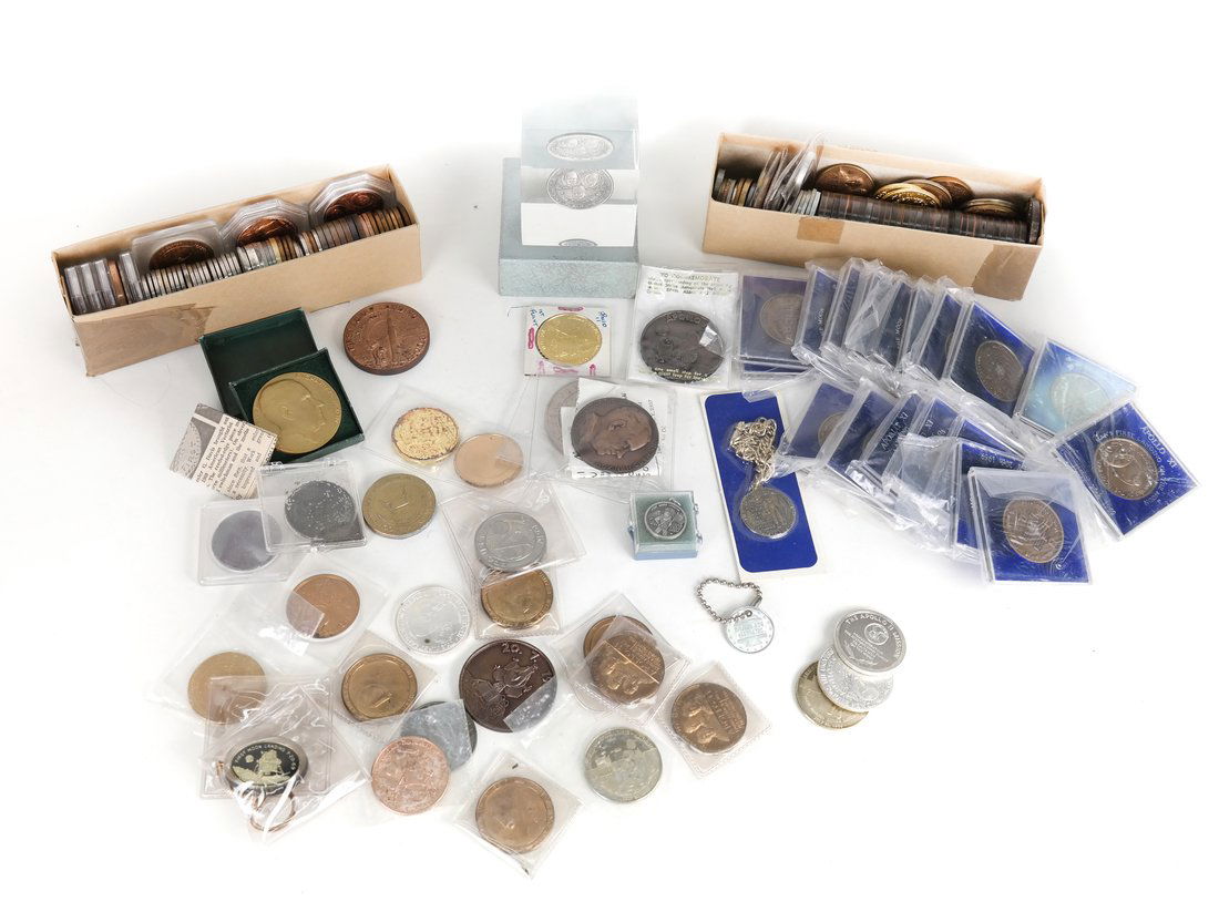 1969 International Apollo XI Medals (1 of 7)