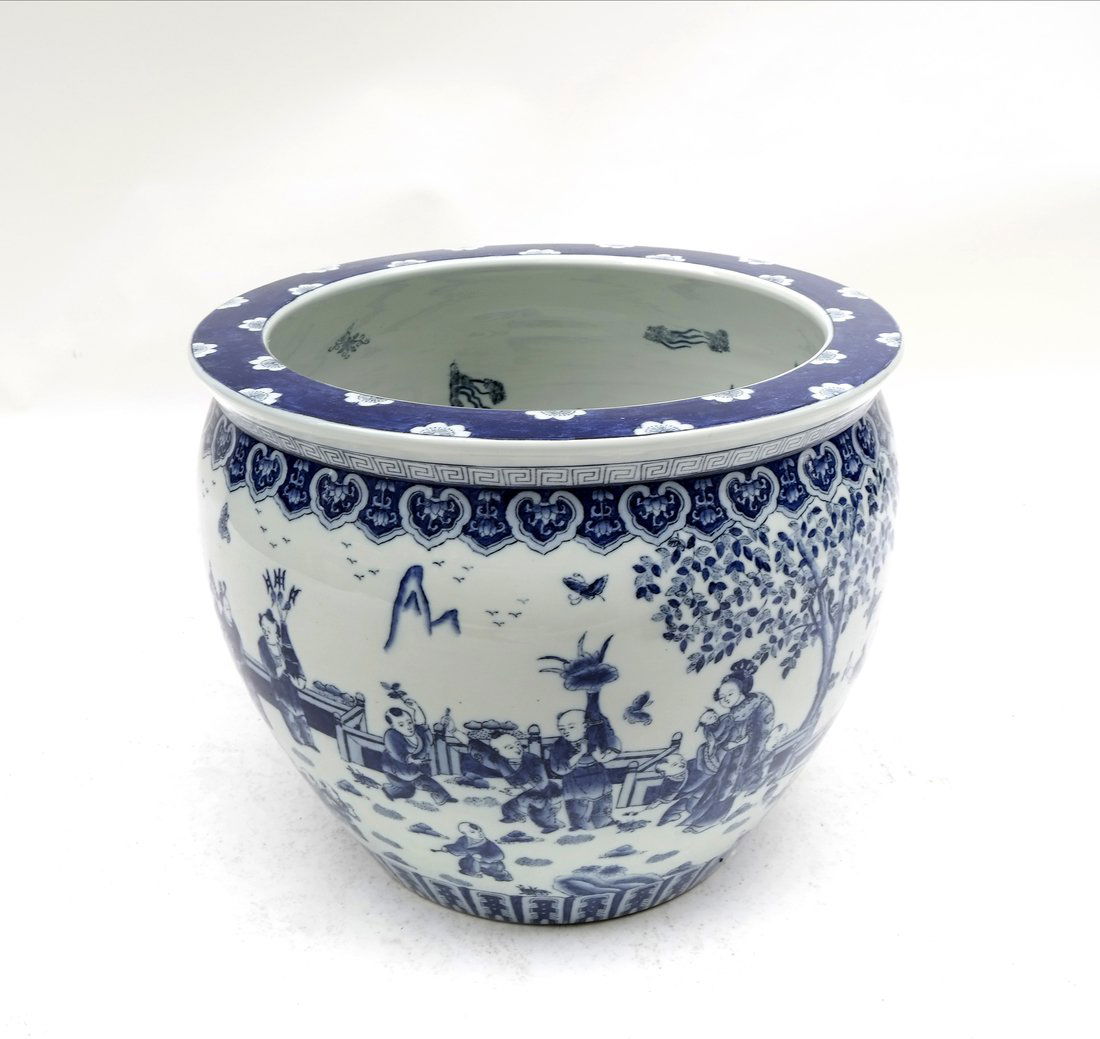 Blue and White Asian Style Planter (1 of 5)