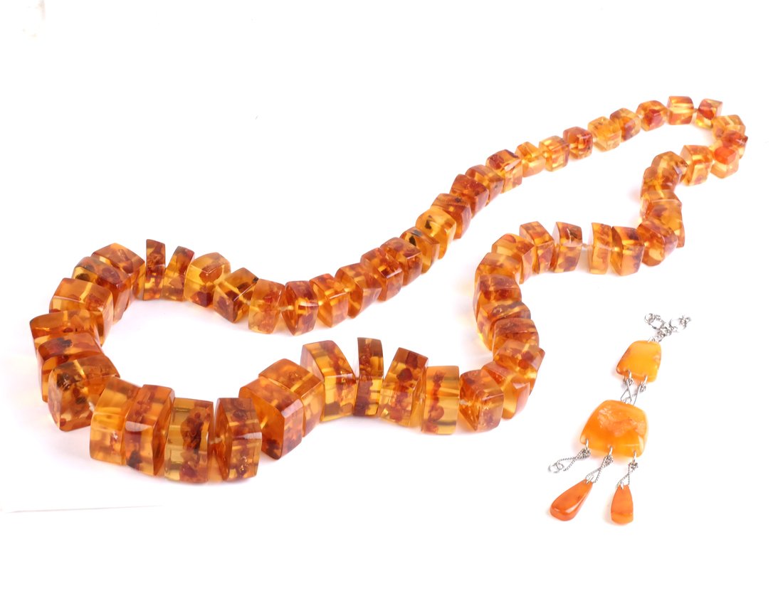 Baltic Amber Necklace and Pendant (1 of 7)
